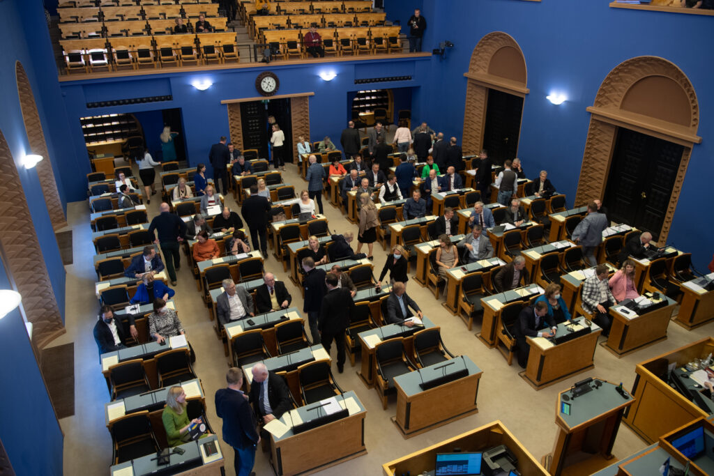 Kuva on Viron parlamentin riigikogun istunnosta.